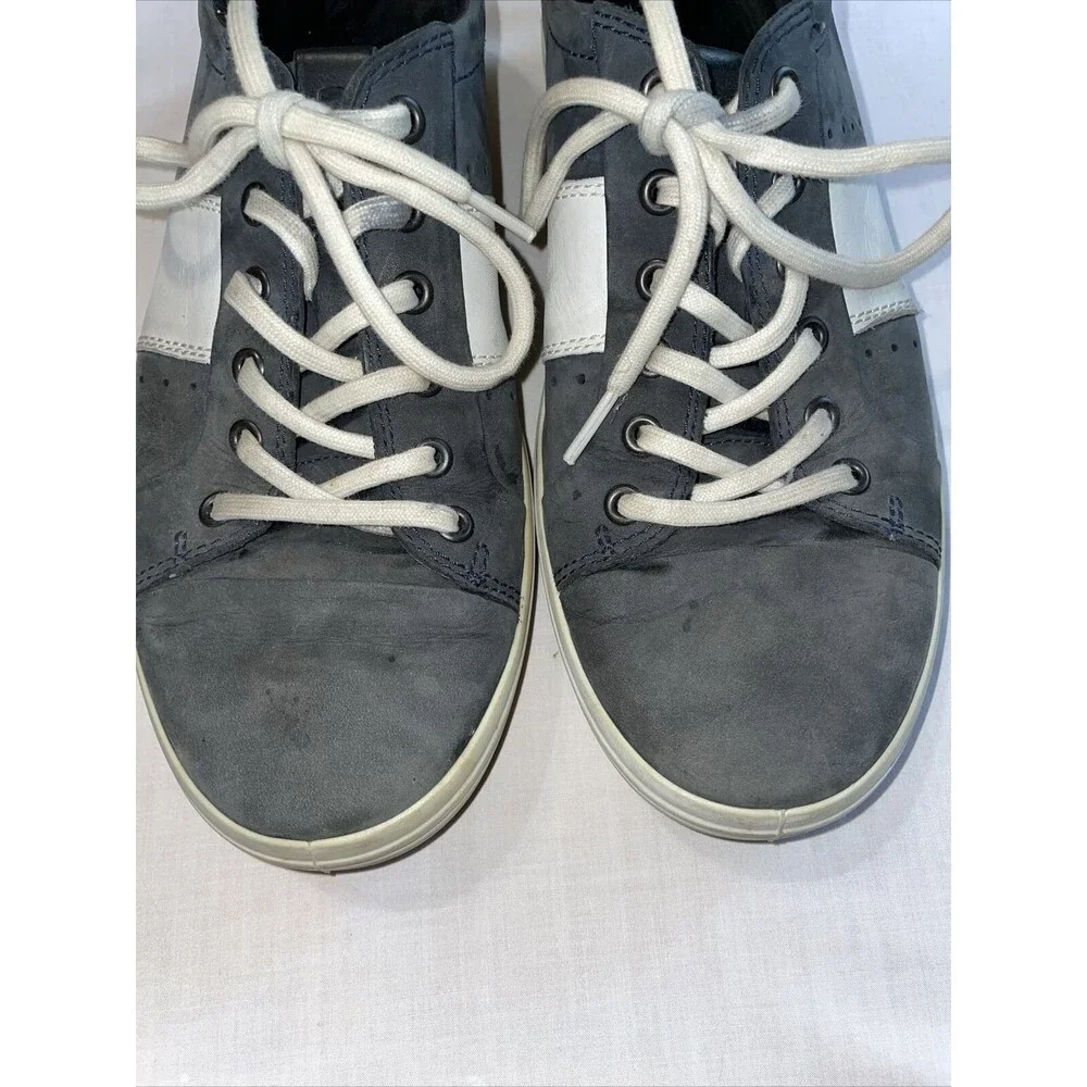 Ecco Casual Sneakers Mens Size 42 U.S. 8 M Gray Slate Leather Lace Up Grip Sole